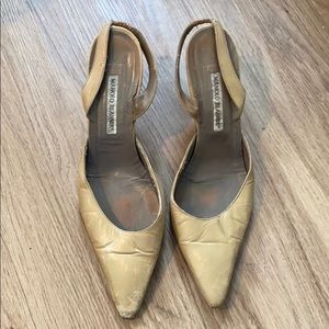 Manolo Blahnik tan slingback pumps size 41